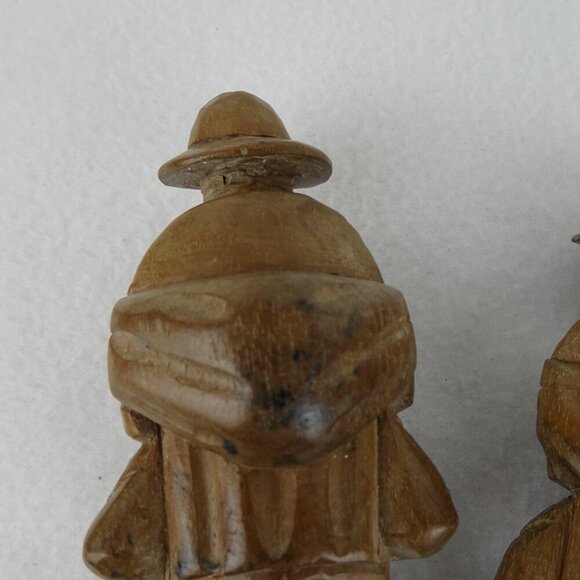 Vtg 6" Ecuador Hand-Carved Wood Figurines TWO Traveling Man Bowl in Hand w Bags - Picture 9 of 14